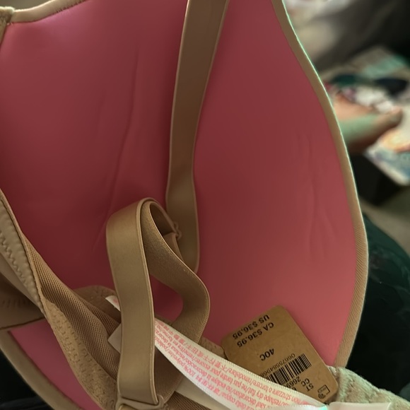 PINK WEAR EVERYWHERE
WEAR EVERYWHERE PUSH-UP BRA - Picture 4 of 4